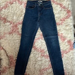 Levi’s 721 High Rise Skinny